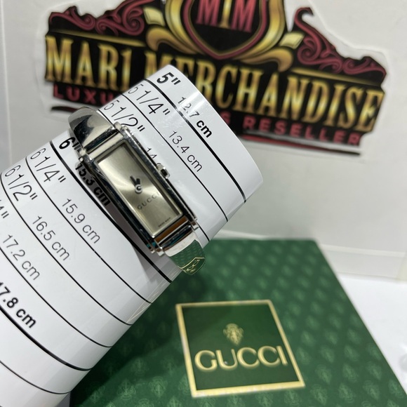 Gucci Bangle Watch size 6 inches comes with box.Preloved. - Picture 4 of 16